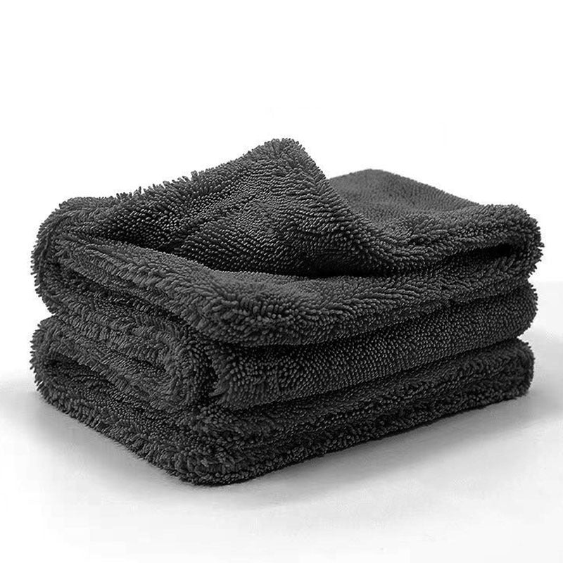 Double-sided braided absorbent towel