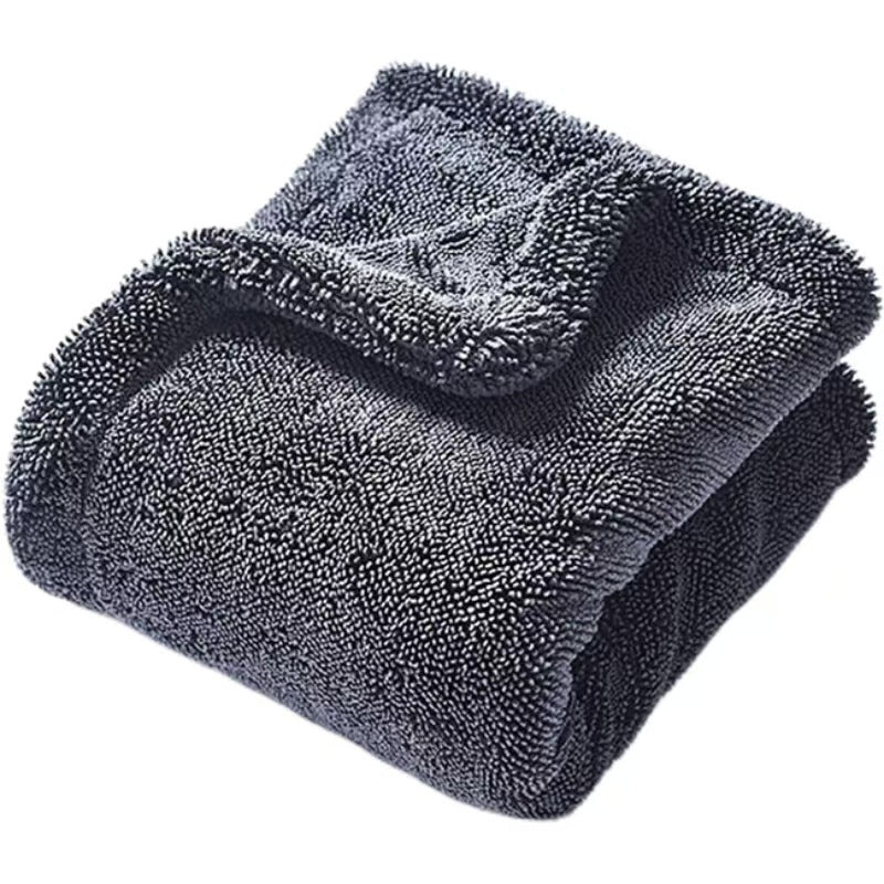 Double-sided braided absorbent towel